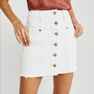 White denim skirt